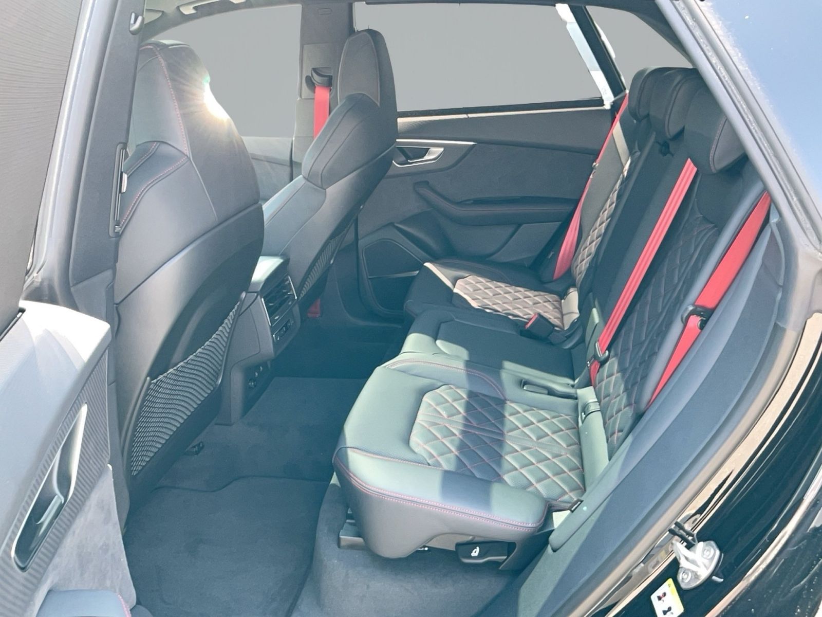 Audi Q8 - Bild 13