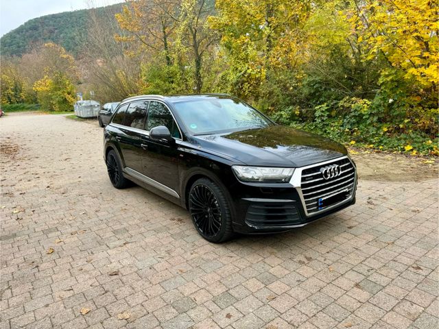 Audi Q7 3.0 TDI quattro tiptronic -