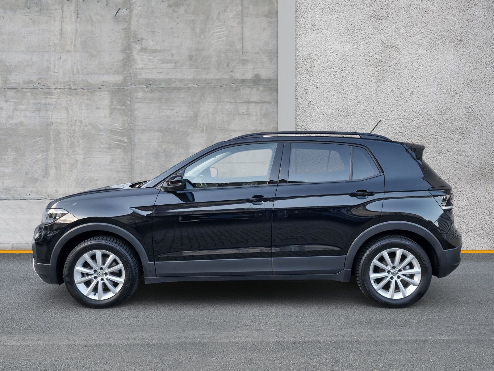 Fahrzeugabbildung Volkswagen T-Cross 1.0 TSI Life KAMERA ACC SHZ