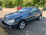 Mercedes-Benz Mercedes CLK 240 Coupé - Mercedes-Benz CLK 240 aus 2004
