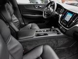 Volvo XC60 Momentum Pro 2WD B4 Benzin EU6d Navi Leder  - Volvo XC60 Momentum mit Benzin-Antrieb