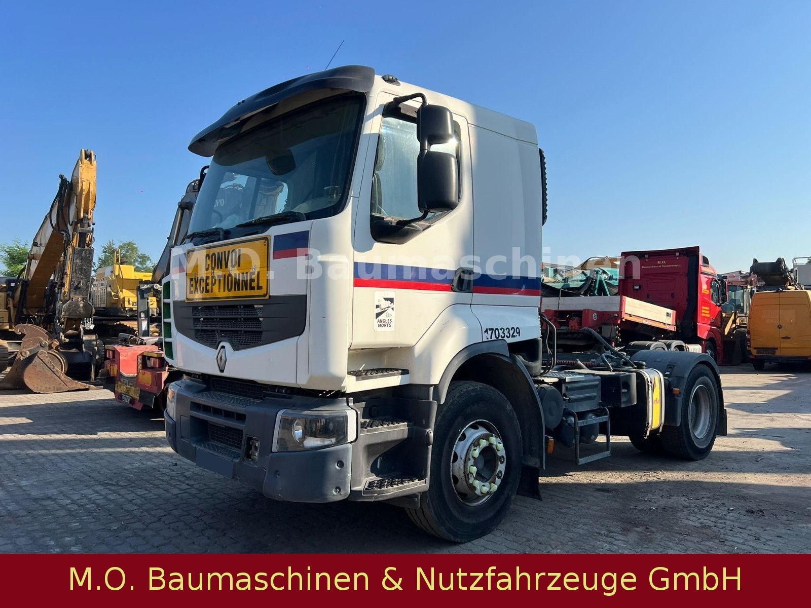 Fahrzeugabbildung Renault Premium Lander 450 / Klima / 4x2