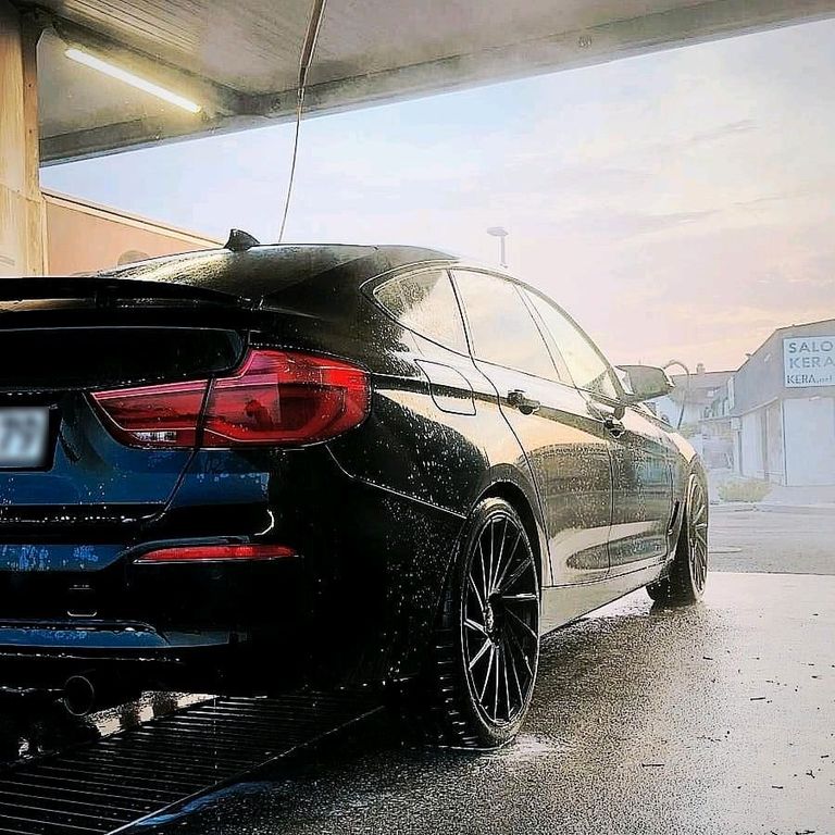 Image of BMW 340 Gran Turismo