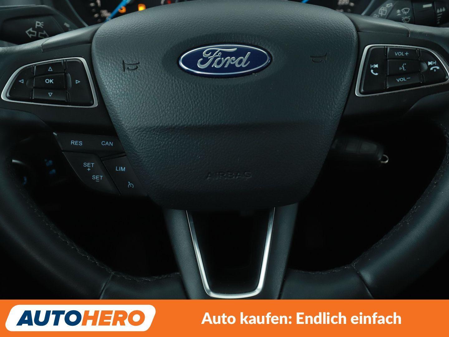 Ford Focus 1.0 EcoBoost Business*NAVI*TEMPO*PDC*SHZ*