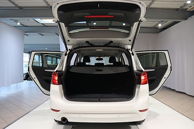 2er Gran Tourer 218i Advantage NAVI PDC TEMPOMAT