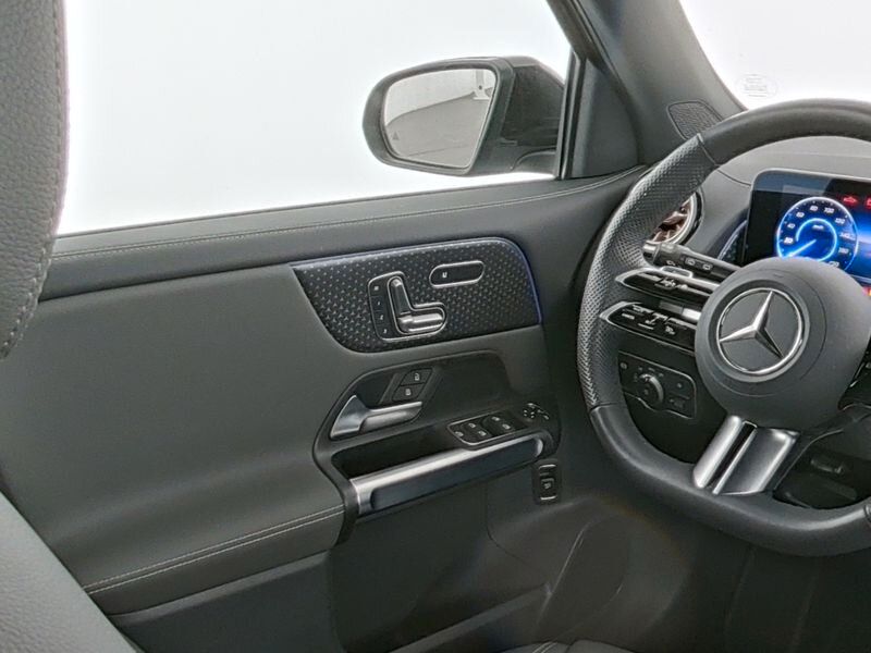 Mercedes-Benz EQB 250+ Electric Art 360 ° Memory Night Paket foto 8