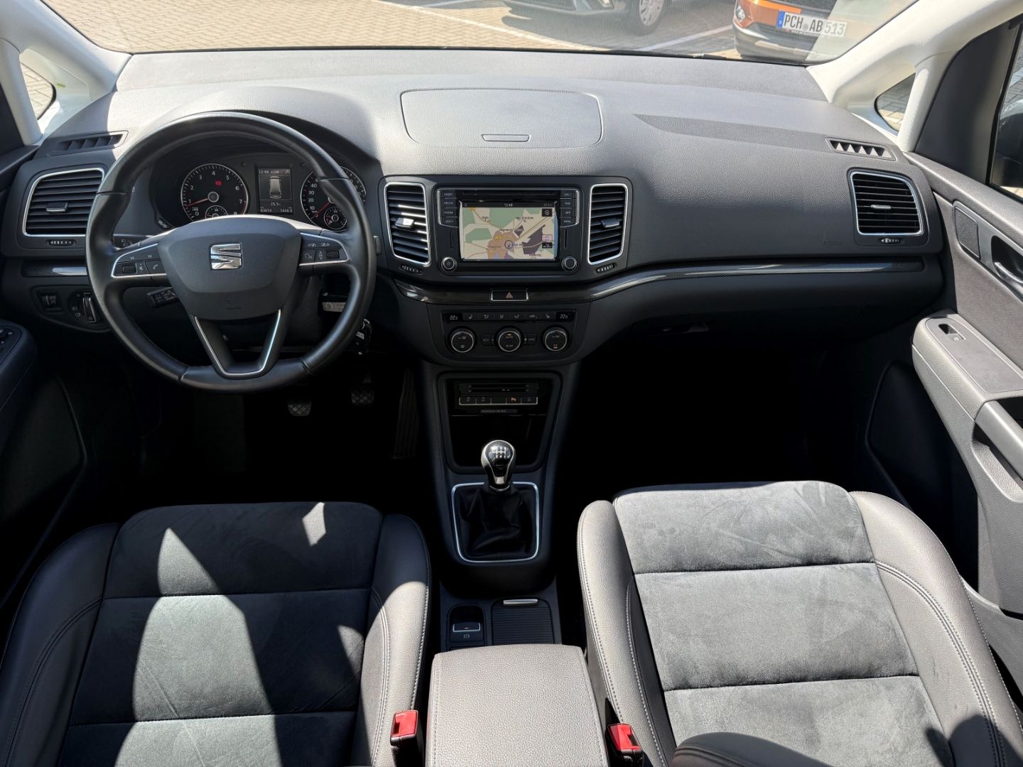 SEAT Alhambra 1.4 TSI 7-Sitzer Navi RFK ALU Alcan 3Zo - Image 17