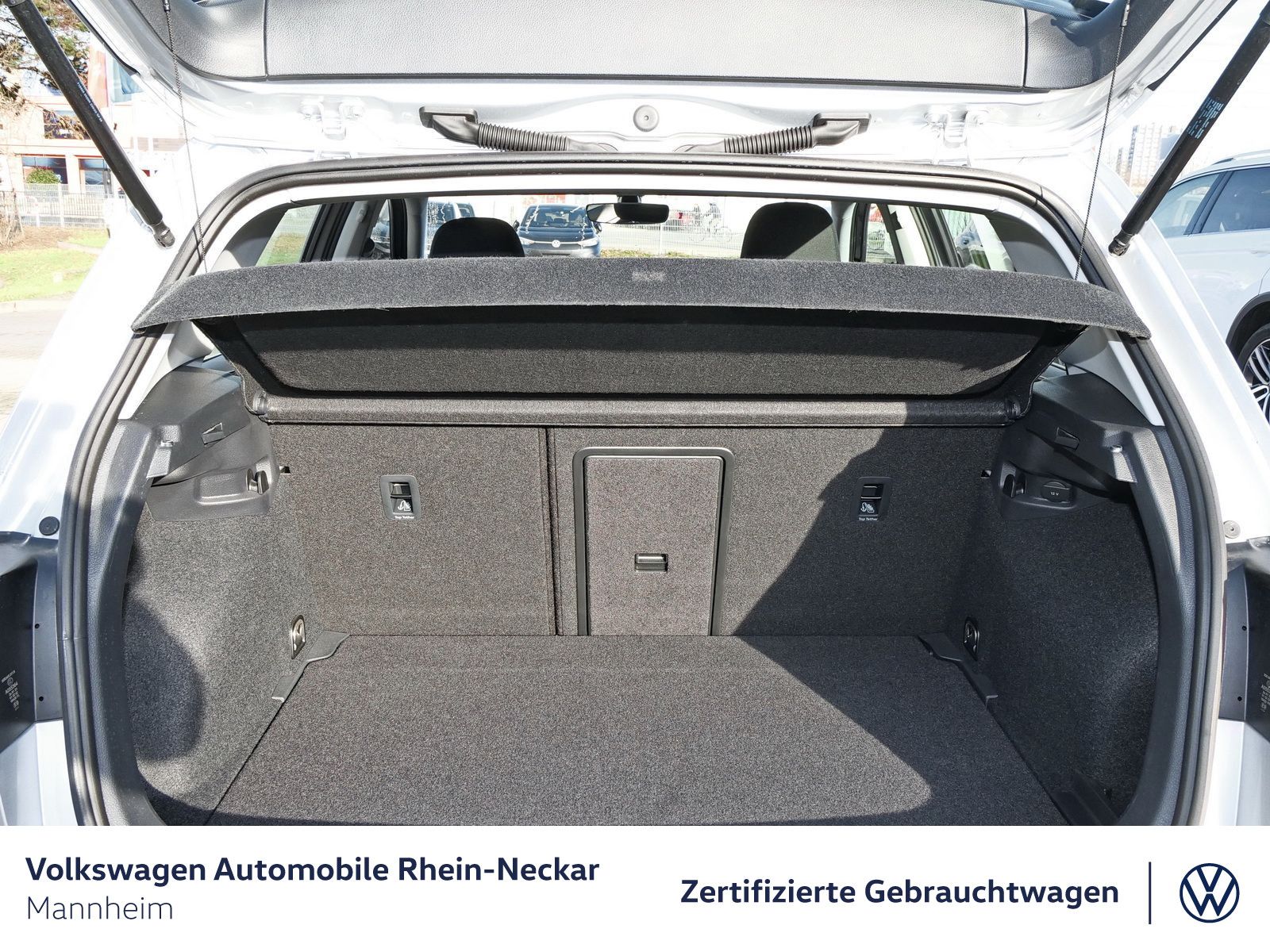 Volkswagen Golf - Bild 9