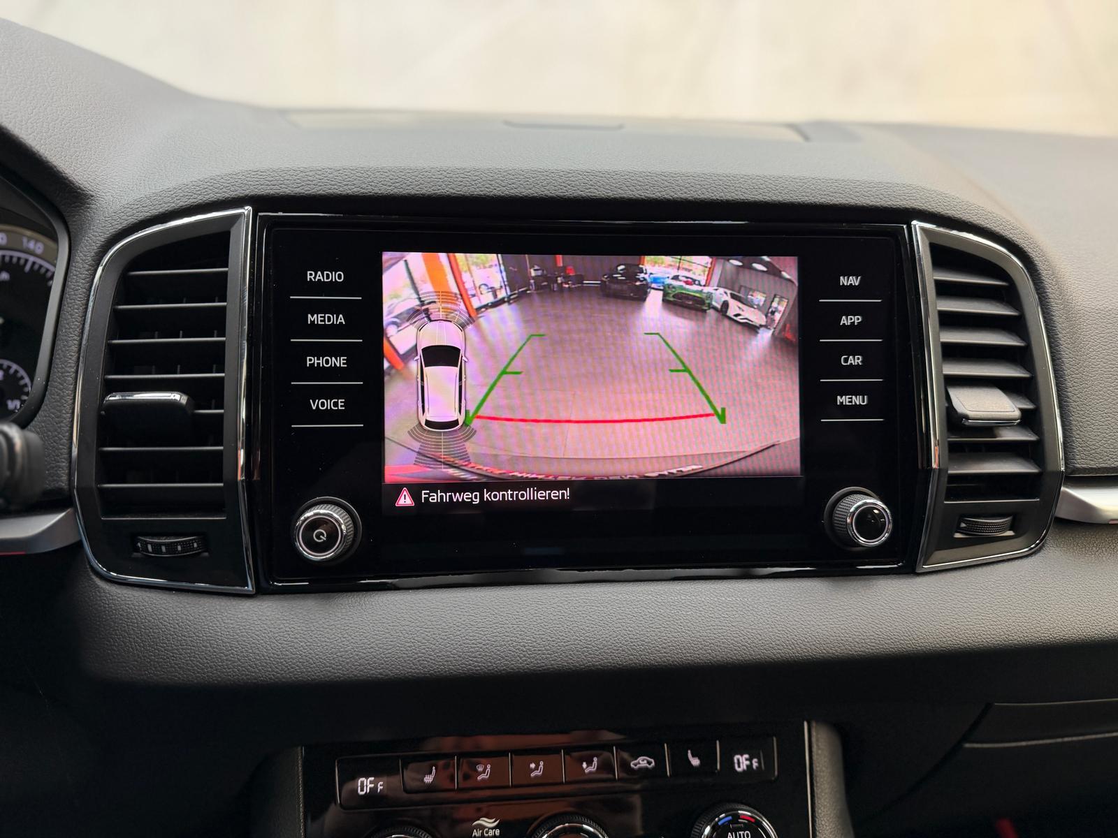 Skoda Karoq Style 1.5 TSI|KAM|TEMP|LED|SHZG|KAM|LM