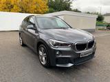 BMW X1 xDrive 20d "M Sport" *Pano*AHK*Navi*LED*SHZ* - BMW X1: Xdrive20d M Sport