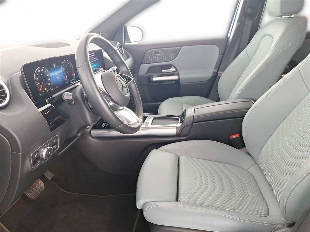 Mercedes-Benz GLA 180 Prgressive Line Advanced DCT Standhz foto 8