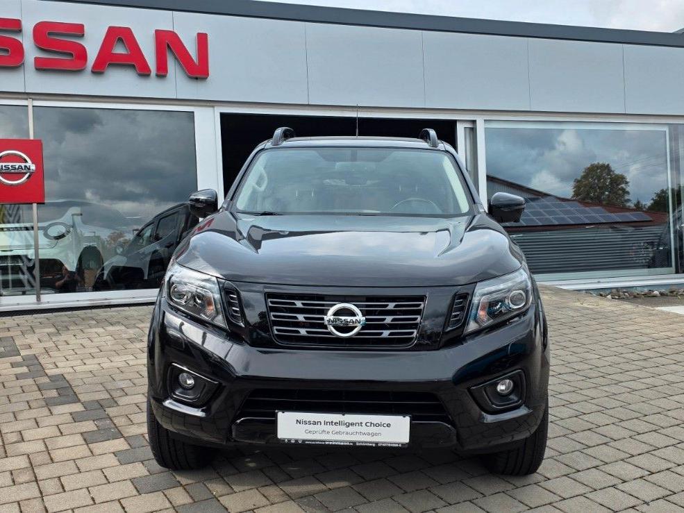 Nissan Navara N-Guard Double Cab 4x4*AHK*Schiebdach*