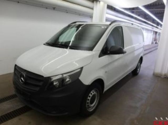 Mercedes-Benz Vito 114 CDI kompakt Würth-Regale R.Cam PDC DAB