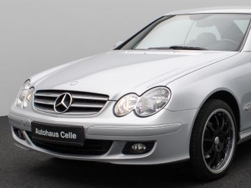 Fahrzeugabbildung Mercedes-Benz CLK 200 Coupe Kompressor Avantgarde Sitzhzg Temp