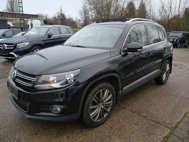 Volkswagen Tiguan 2.0 TSI DSG Sport Panorama - Kamera (12)