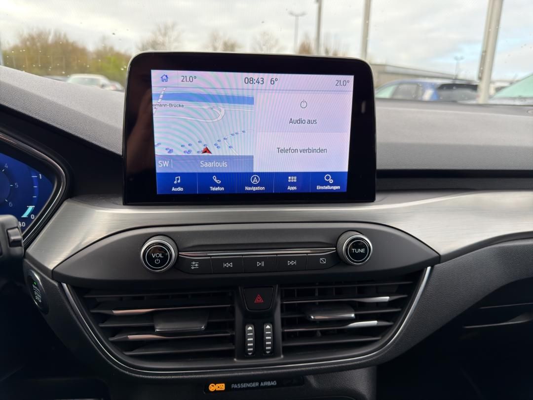 Fahrzeugabbildung Ford Focus Titanium X LED Kamera AHK ACC Winter-Paket