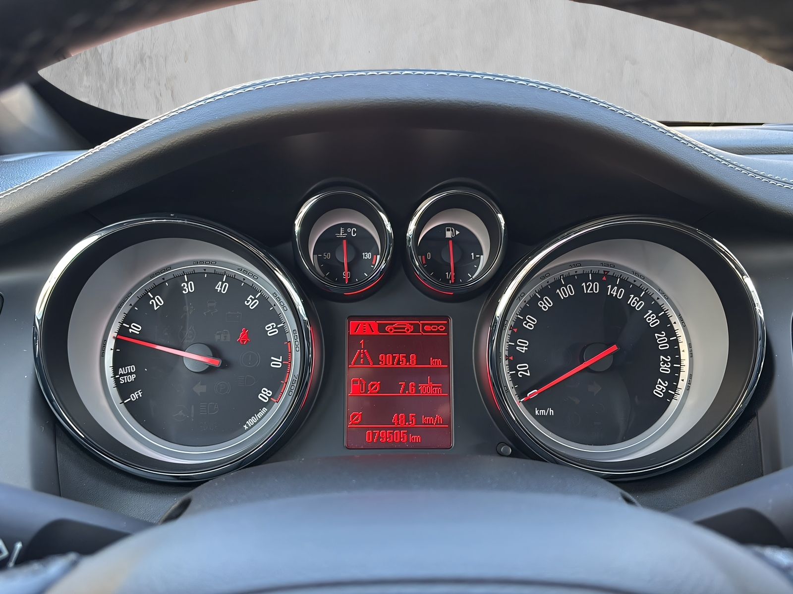 Fahrzeugabbildung Opel Cascada 1.4i INNOVATION NAVI LEDER XENON RF KAM