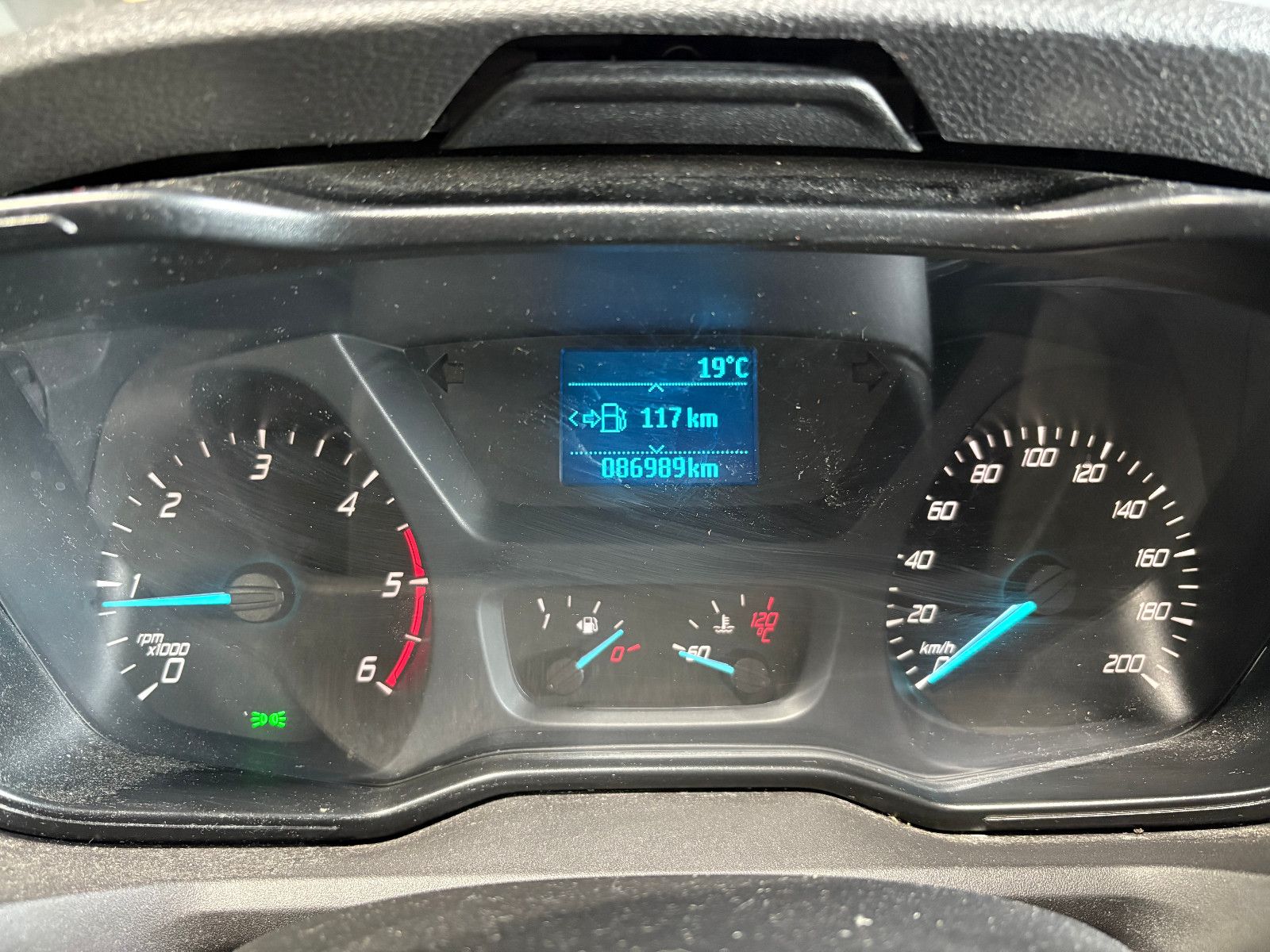 Fahrzeugabbildung Ford Transit Kasten 330 L2 H2Trend/3-SITZ/PDC/KLIMA/