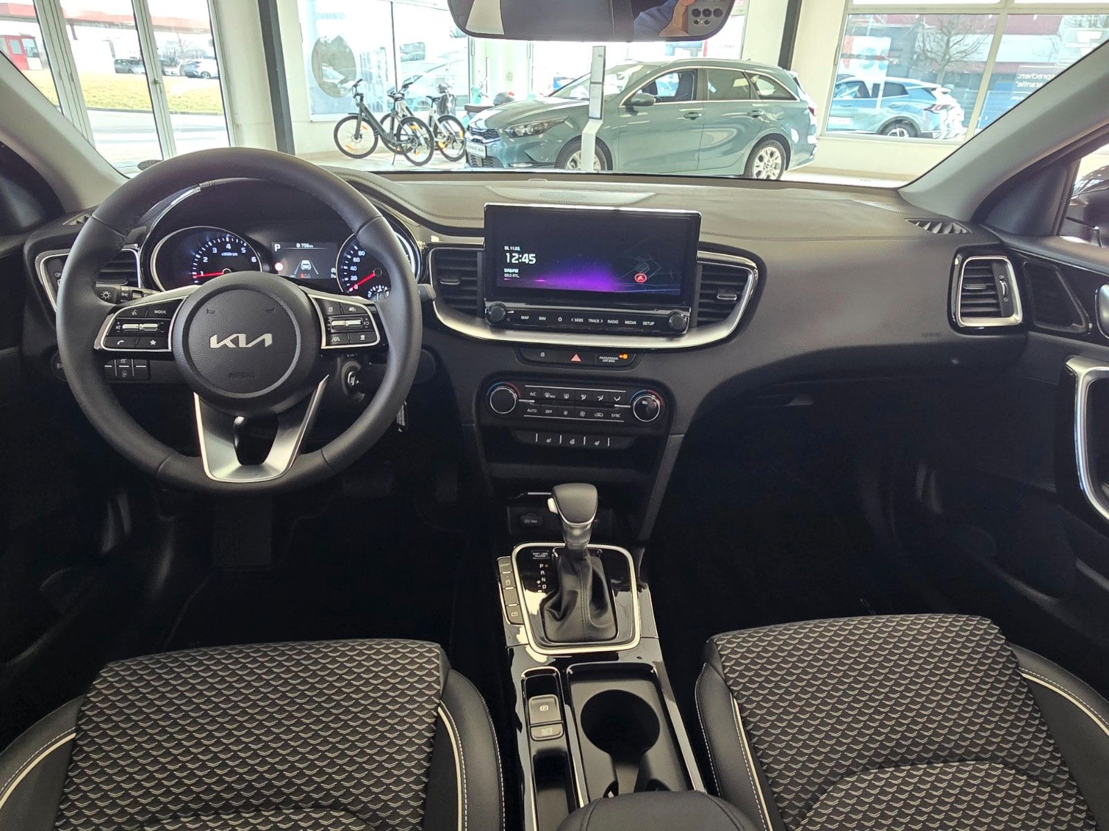 Fahrzeugabbildung Kia XCeed 1.5 T-GDI DCT Vision LED Navi Kamera