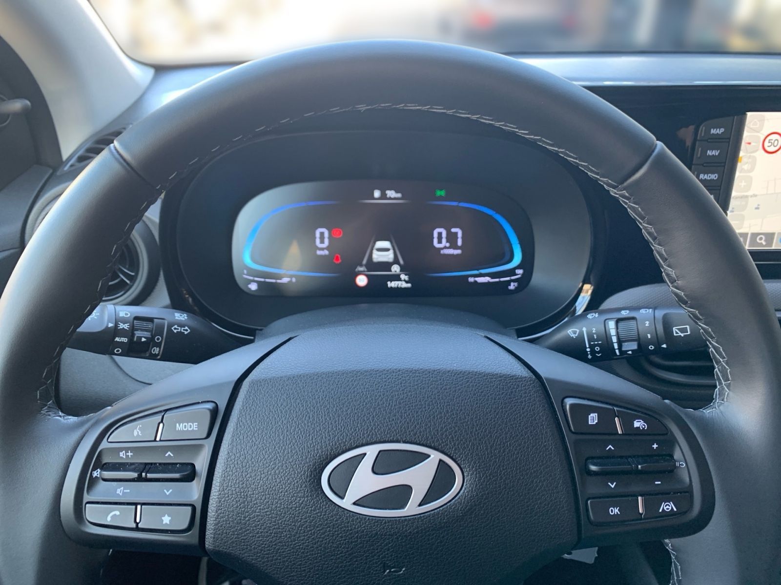 Fahrzeugabbildung Hyundai i10 1.0 Select Navi Kamera