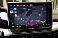 Volkswagen Golf VIII 1.5TSI Life RKam Navi Matrix HuD Totwi