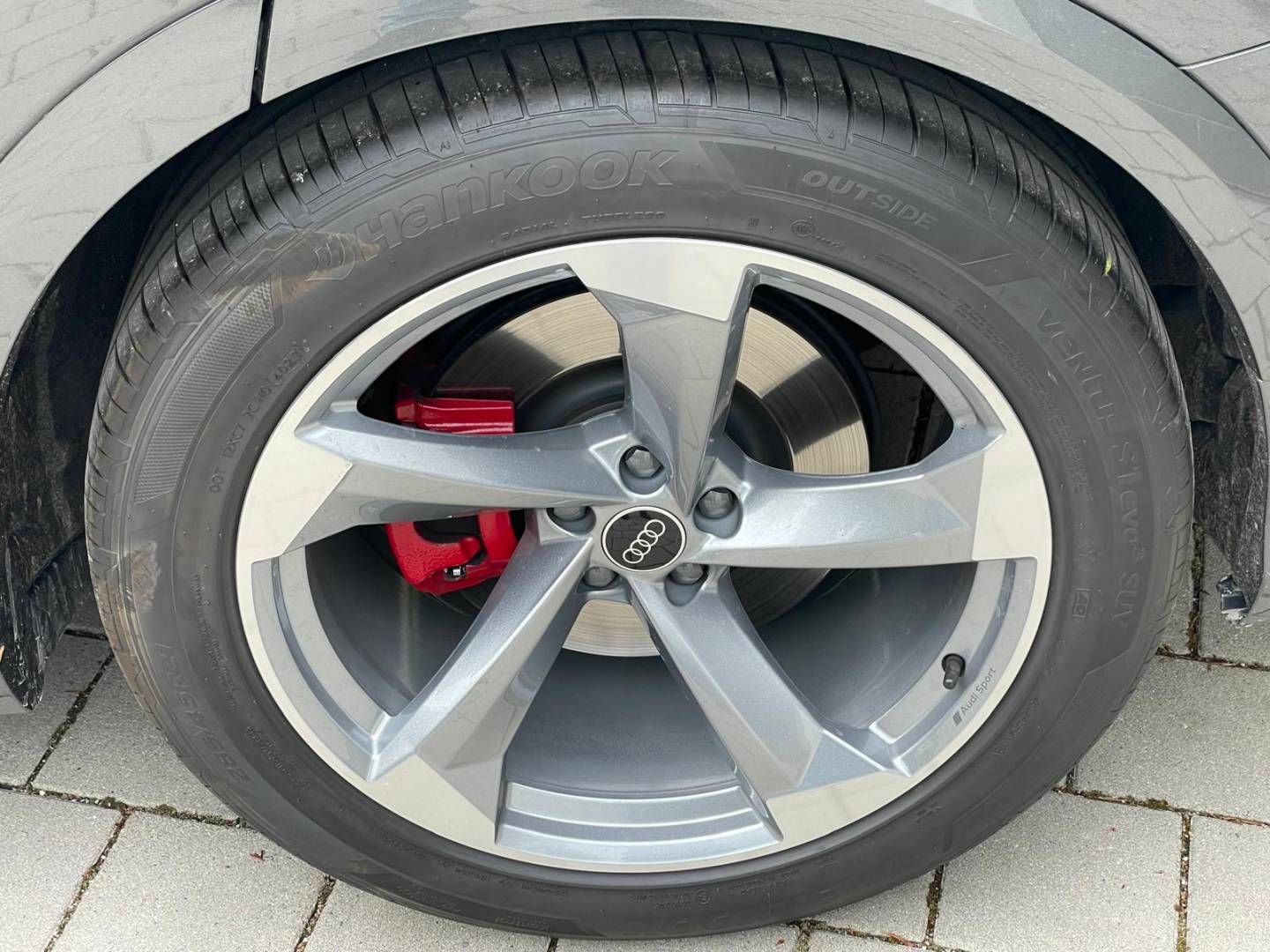 Fahrzeugabbildung Audi SQ8 AT//AHK, Standheizg.,Matrixlicht,Pano,RFK, P