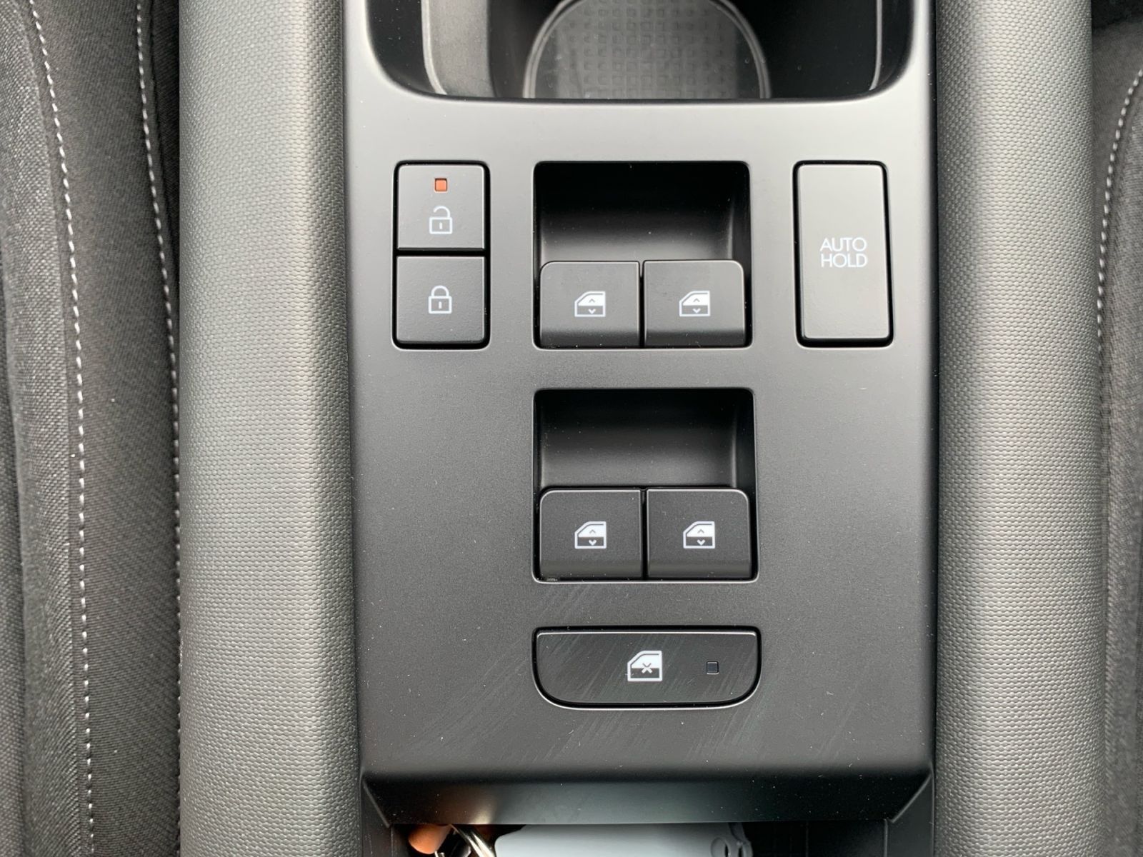 Fahrzeugabbildung Hyundai IONIQ 6 Elektro 77,4 kWh TECHNIQ 20 Zoll Pano Al