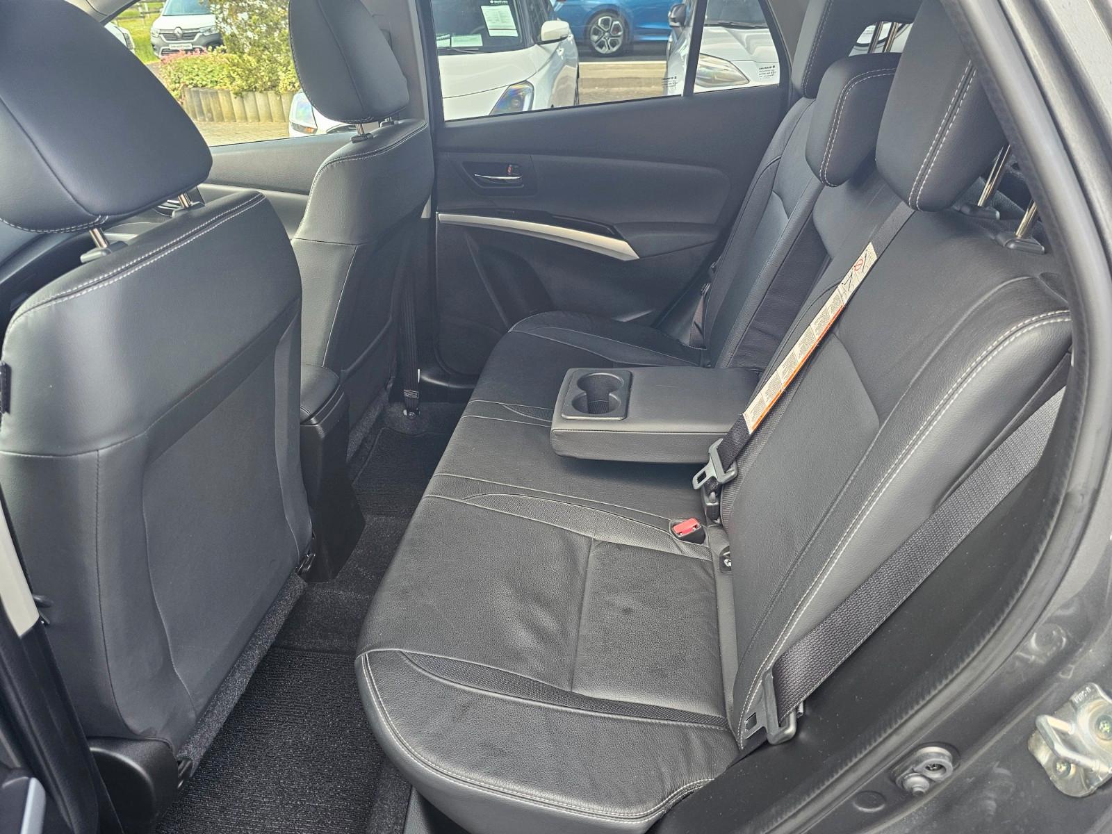Suzuki S-CROSS 1.4 COMFORT+ ALLGRIP HYBRID