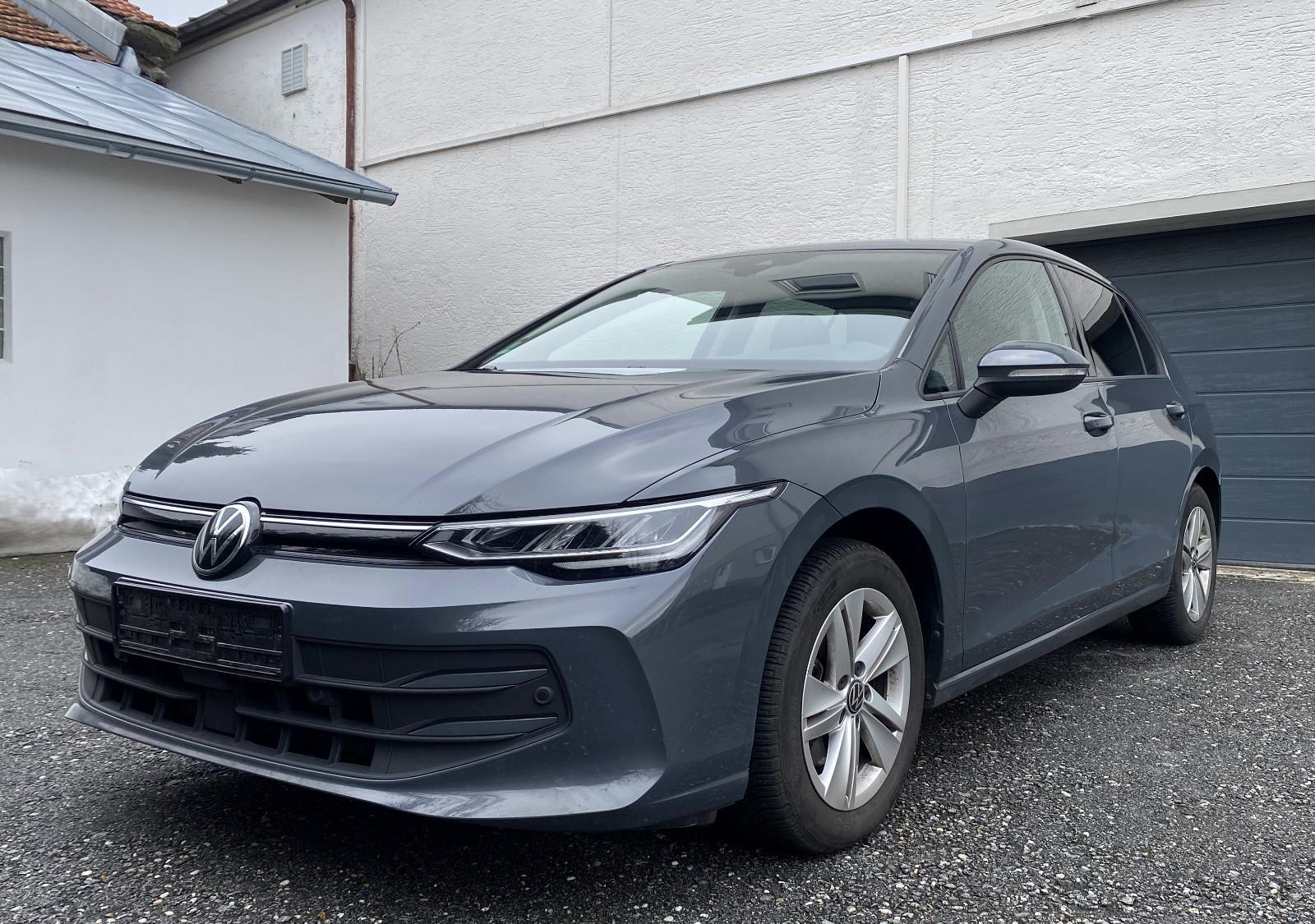 Volkswagen Golf Lim. 1.5 TSI Life LED ACC AppConnect