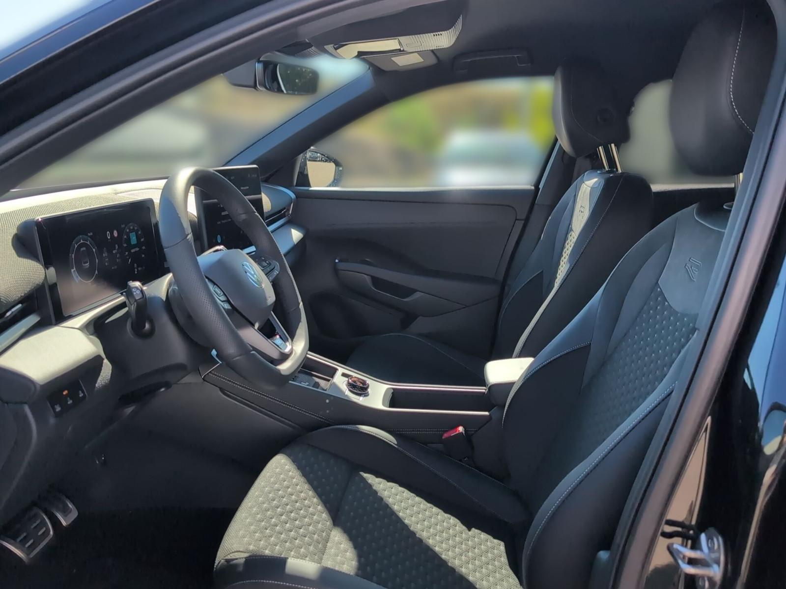 Volkswagen T-Roc 1.5 eTSI R-Line+AHK+RFK+BLACKSTYLE+EASYOPE, миниатюра 18
