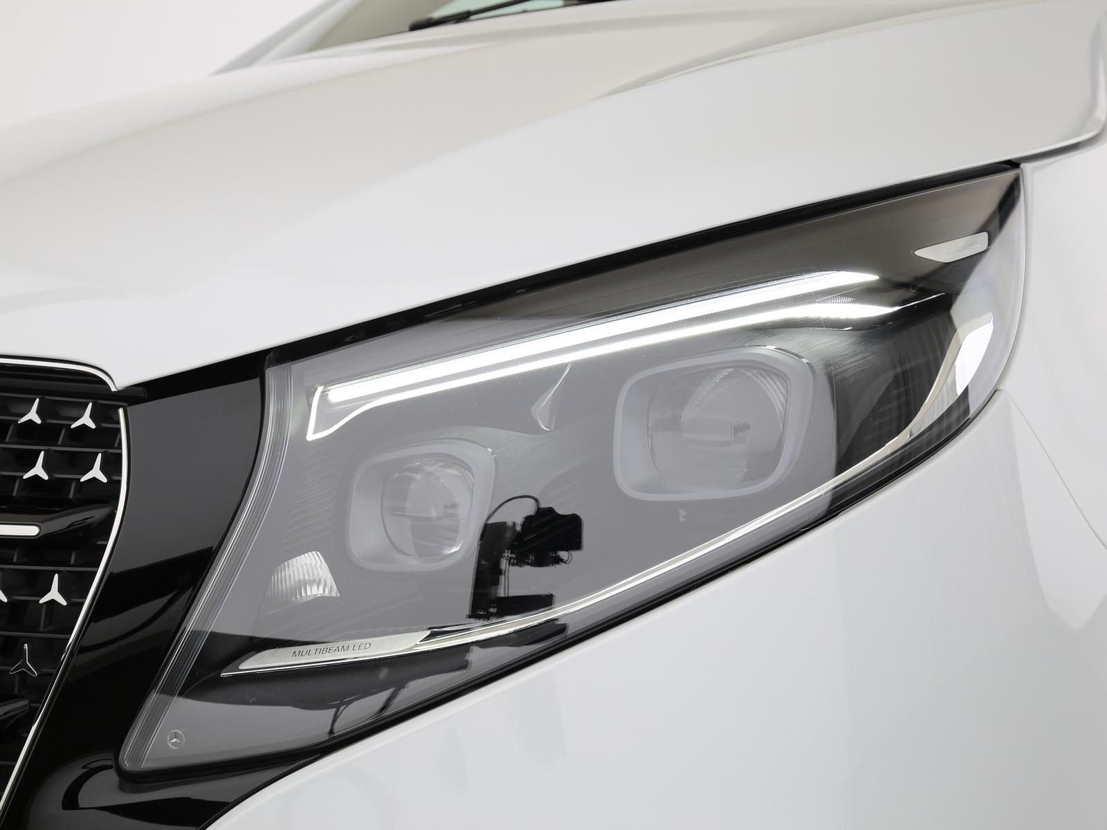 Mercedes-Benz V 250 d lang AMG-Line  LED Navi AHK ACC Kamera A