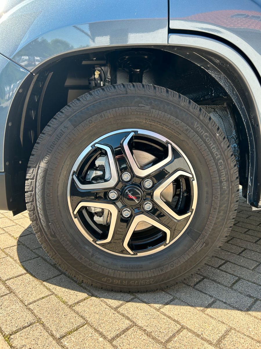 Fahrzeugabbildung Malibu Van Relax 640 LE R Ambition