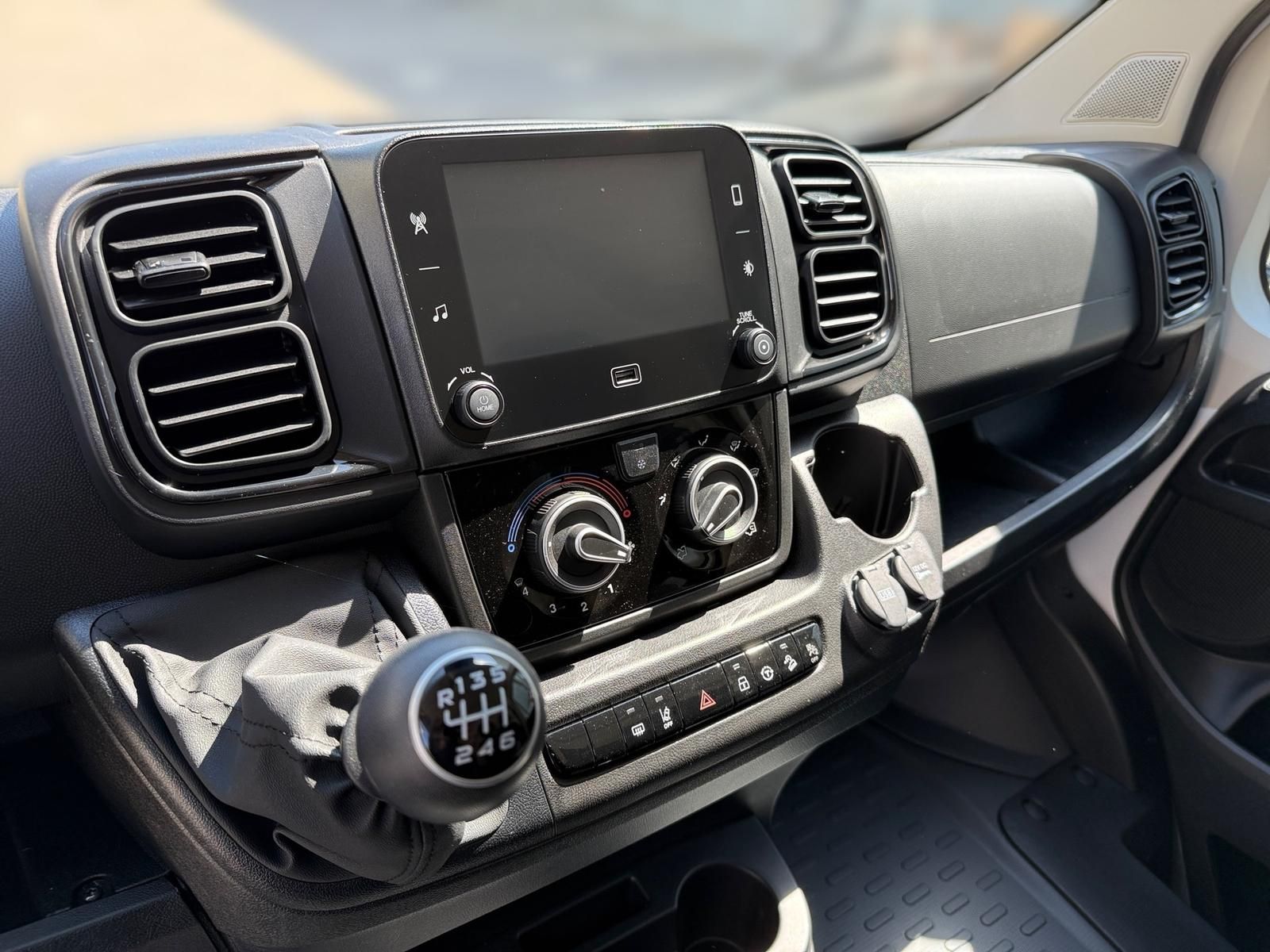 Fahrzeugabbildung Fiat Ducato L3H2 Kastenwagen 140 MT6