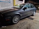 Jaguar X-Type 2.2 Liter Diesel Classic Classic - Jaguar X-Type: 2d