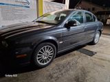 Jaguar X-Type 2.2 Liter Diesel Classic Classic - Jaguar X-Type mit Diesel-Antrieb: 2.2