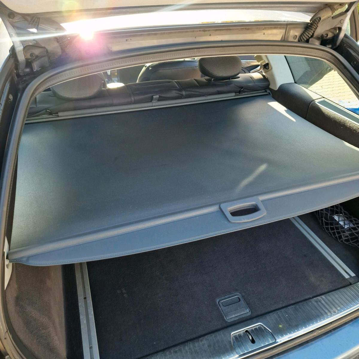 Mercedes-Benz E240 2004 — photo 11