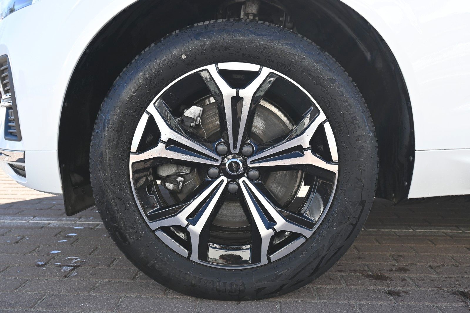 Fahrzeugabbildung Volvo XC60 T6 RC Inscription Expression*FSHZG*RFK*ACC