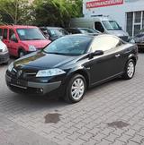 Renault Megane II Coupe / Cabrio  Automatikgetriebe - Renault Megane mit Benzin-Antrieb: Cabrio, Automatik