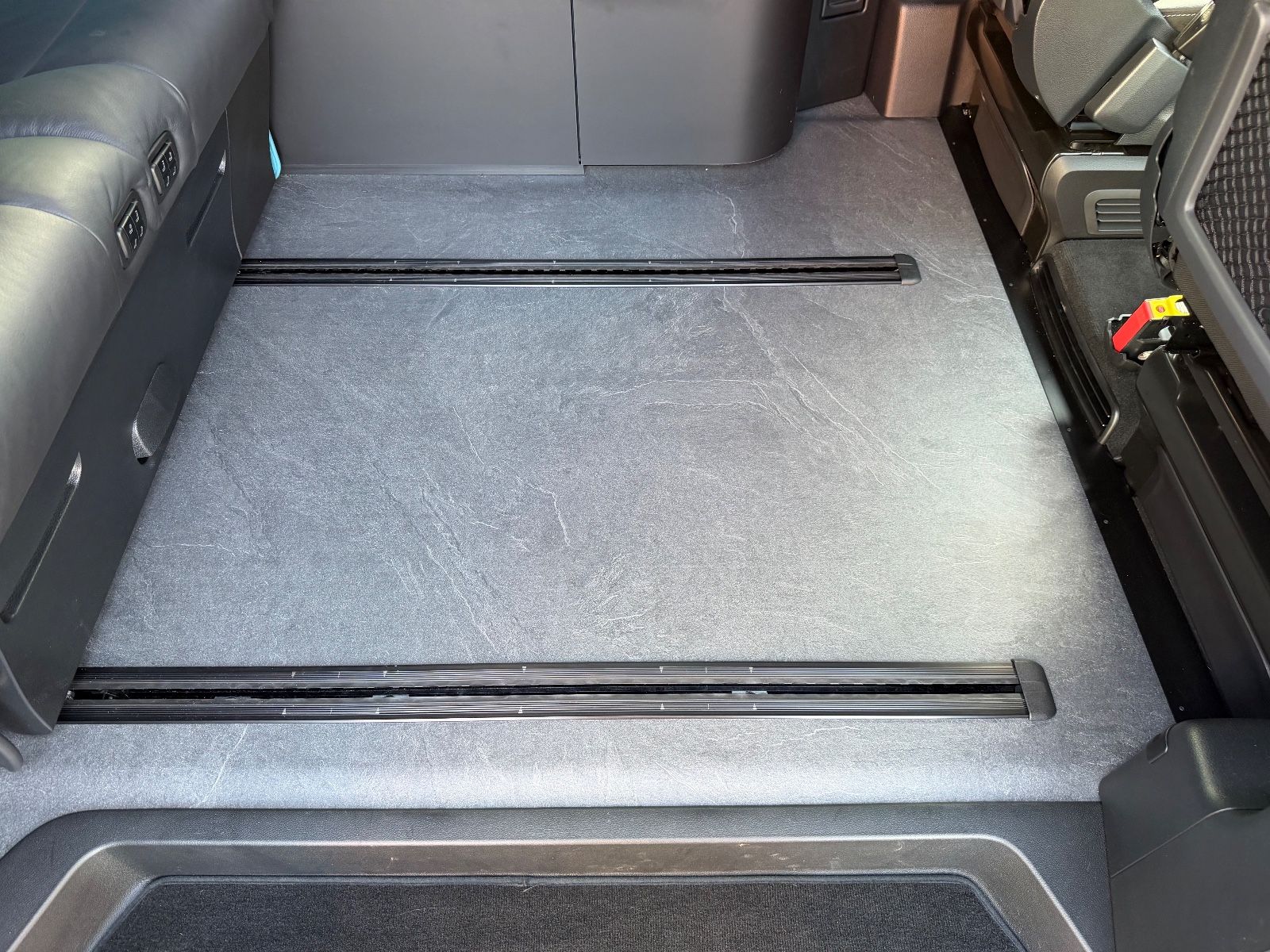 Fahrzeugabbildung Mercedes-Benz V 300 MARCO POLO AMG ABSOLUT VOLL NIVELLIERUNG