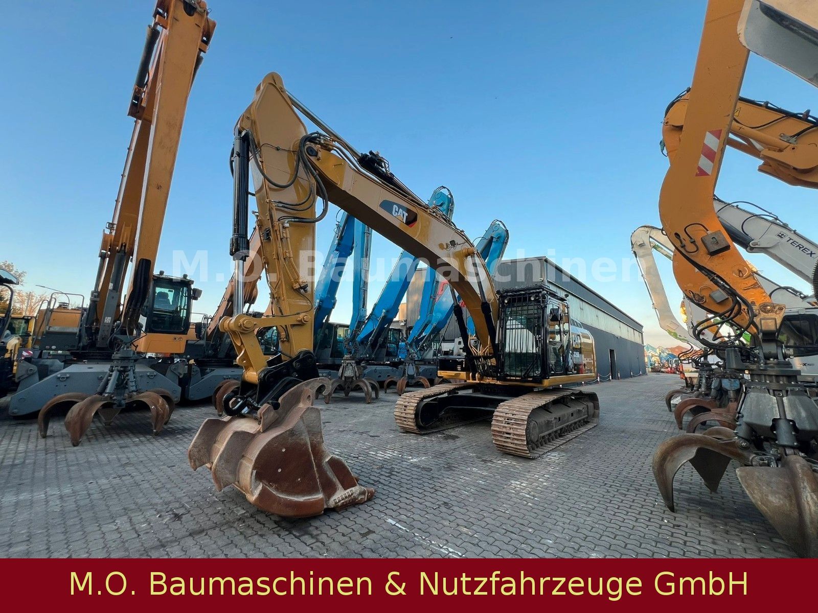 Fahrzeugabbildung CAT 329 E LN / AC / SW / ZSA/