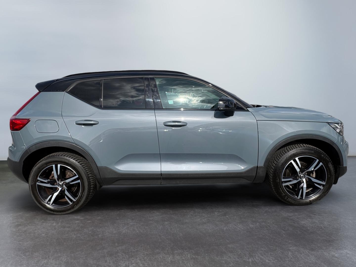 Volvo XC40 R Design*Business*S-Dach*Xenium*Winter*Inte