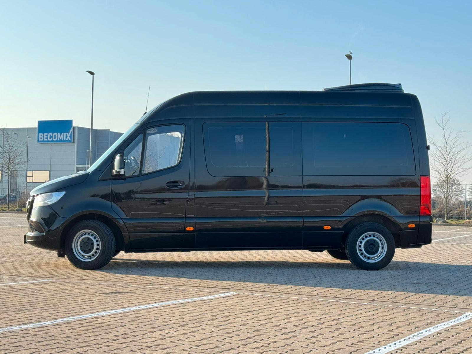 Mercedes-Benz Sprinter ViP Shuttle