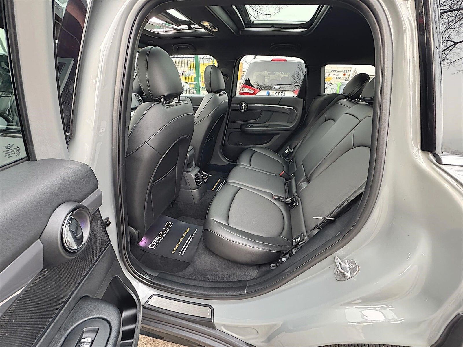 Fahrzeugabbildung MINI COOPER S Countryman Cooper S All4 *Pano*H&K*LED*