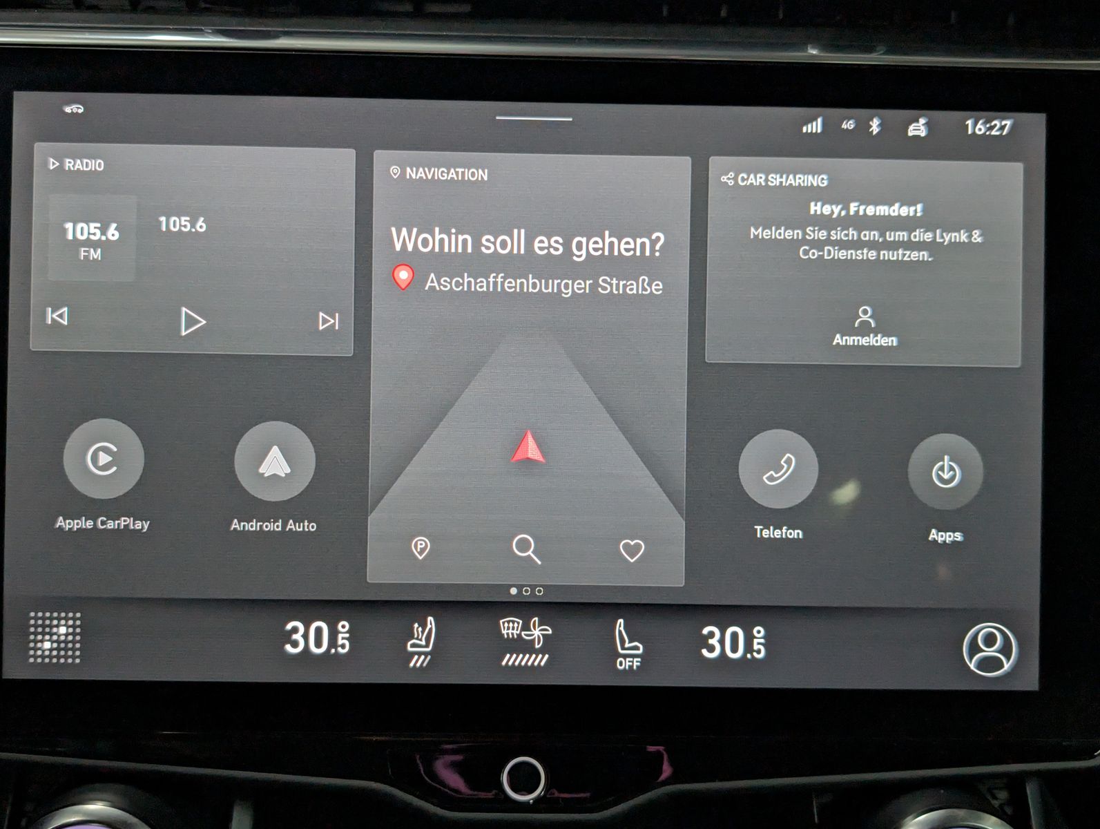 Fahrzeugabbildung Lynk&Co 01 1.5 T HEV ACC PANO APP LED KAM MEMO SHZ 24TKM