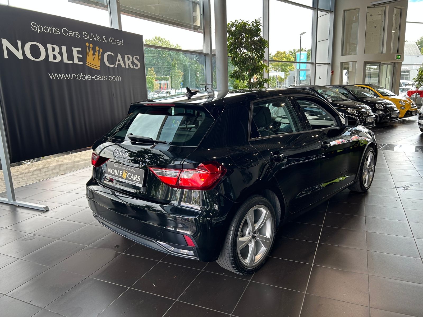 Fahrzeugabbildung Audi A1 Sportback 35 TFSI advanced KLIMA ALU