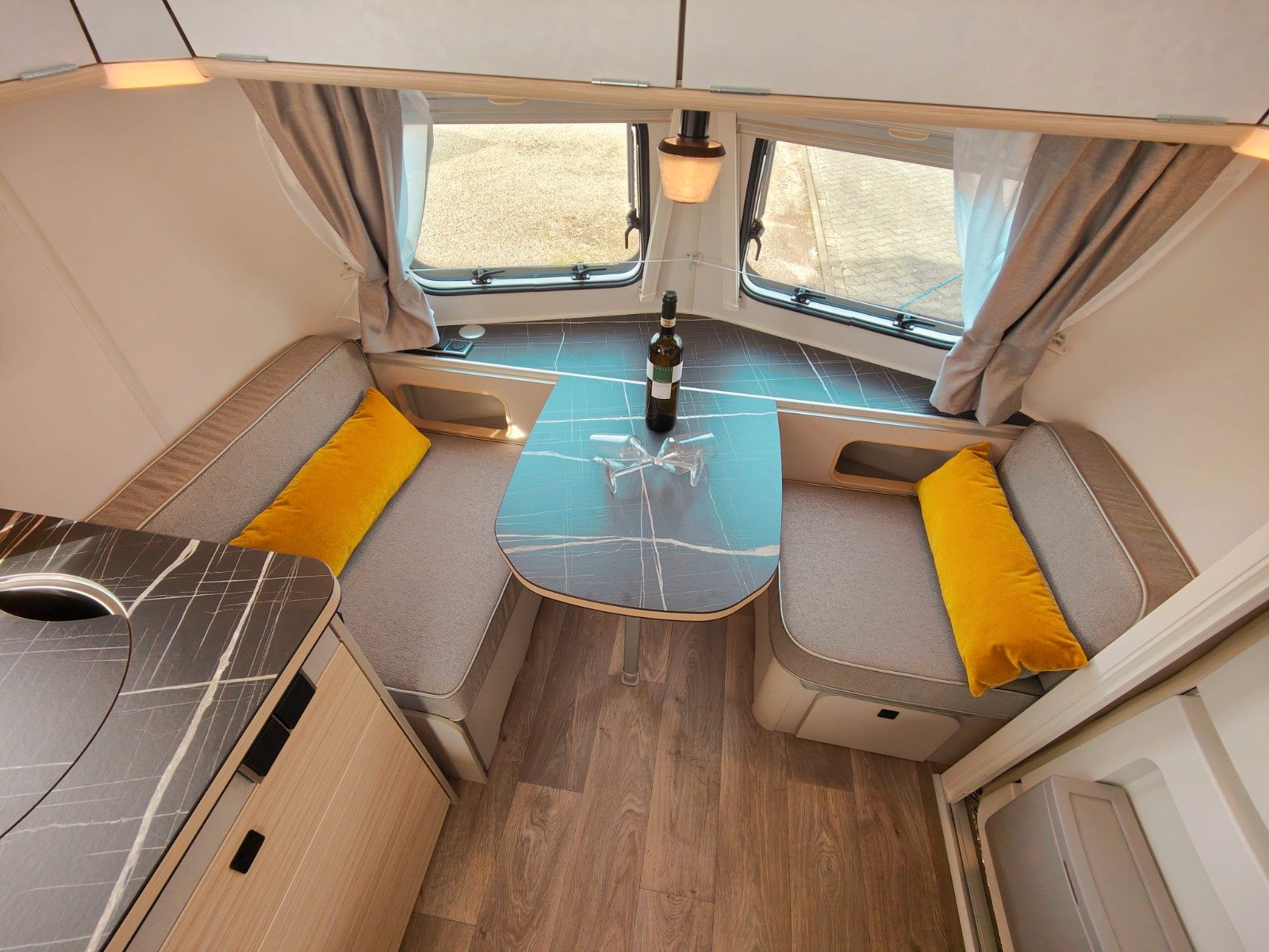 Fahrzeugabbildung HYMER / ERIBA / HYMERCAR Touring 310 Urban - SPRING SALE -