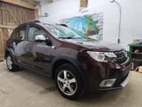 Dacia Sandero II Stepway Celebration - Dacia: Stepway