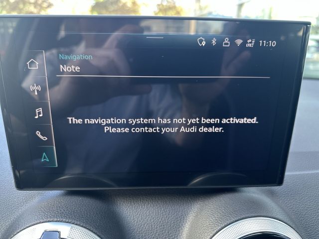 Q2 35 TFSI S line, MatrixLED, AHK, Alu, RFK