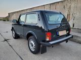 Lada Niva/ Taiga - Lada Niva: Pickup