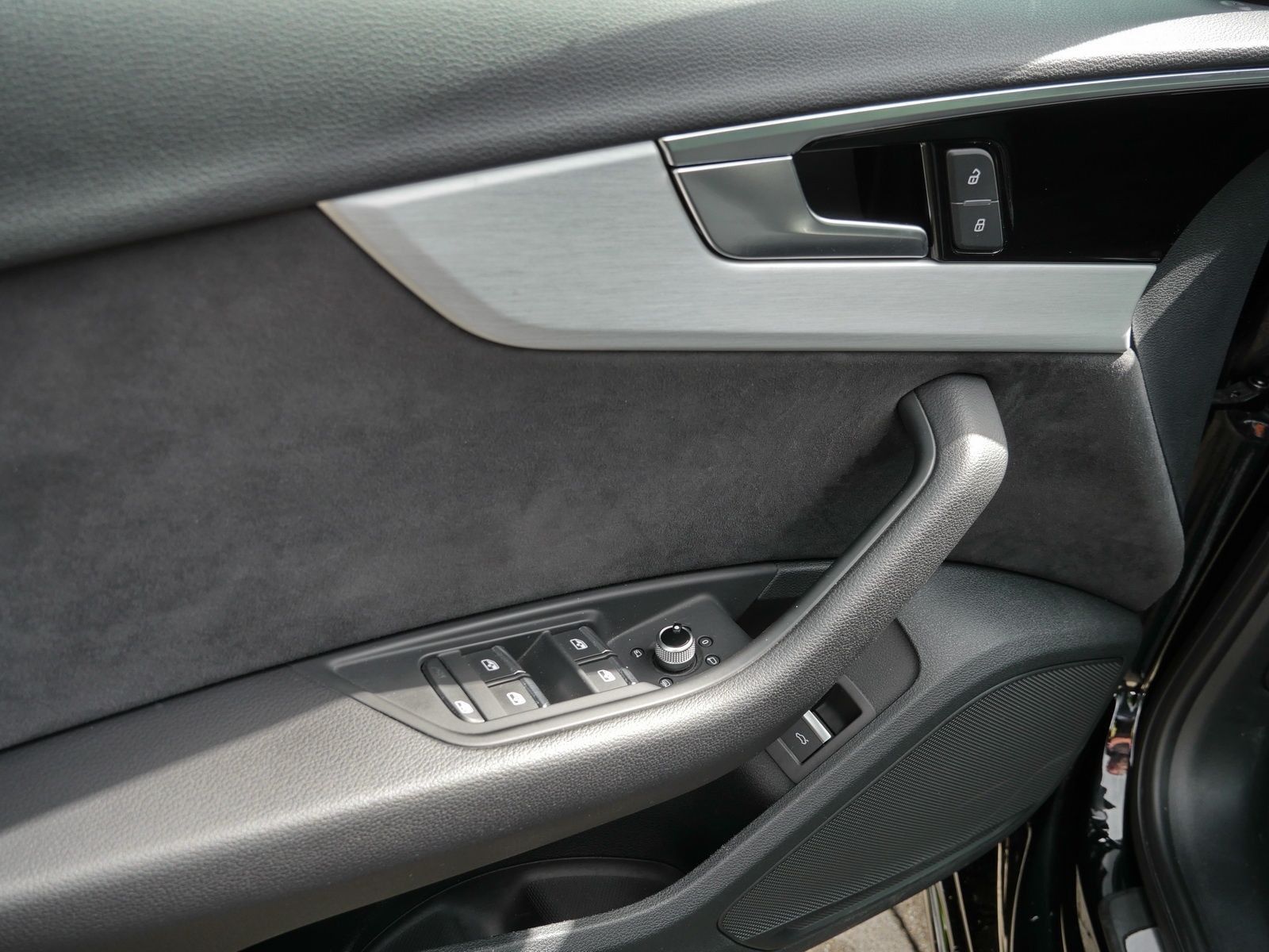 Audi A4 - Bild 21